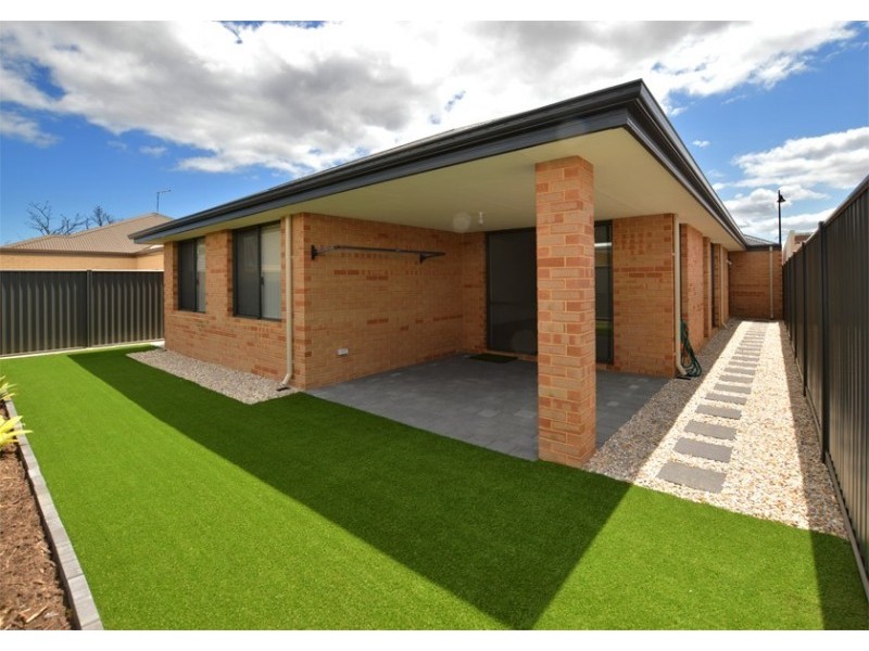 4 Dulcie Lane, Baldivis WA 6171