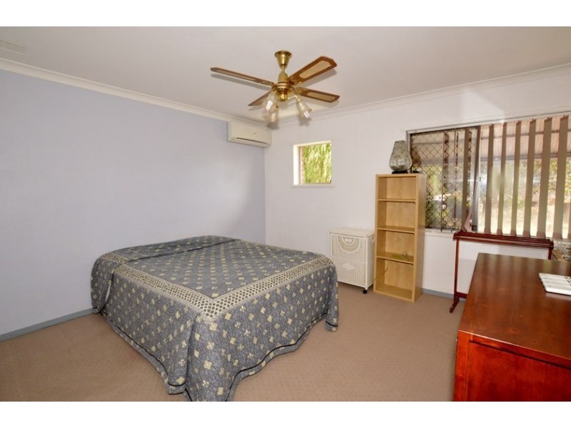 7 Mirreen Court, Karawara WA 6152