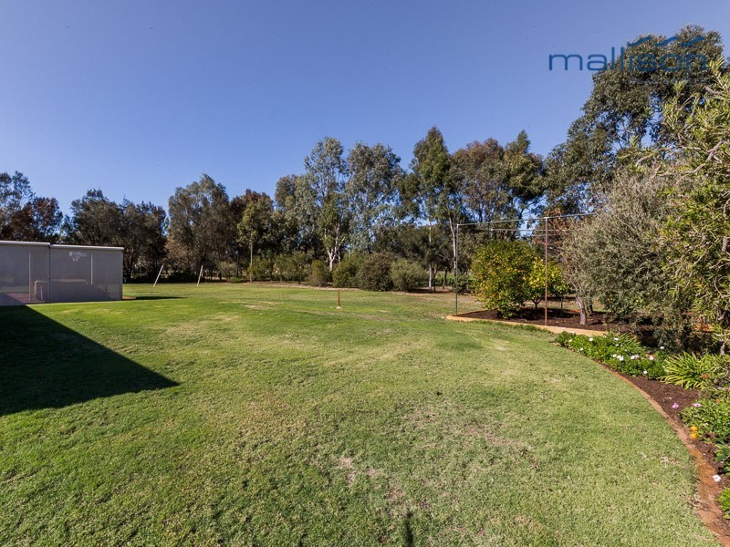 123 Cunningham Drive, Oakford WA 6121