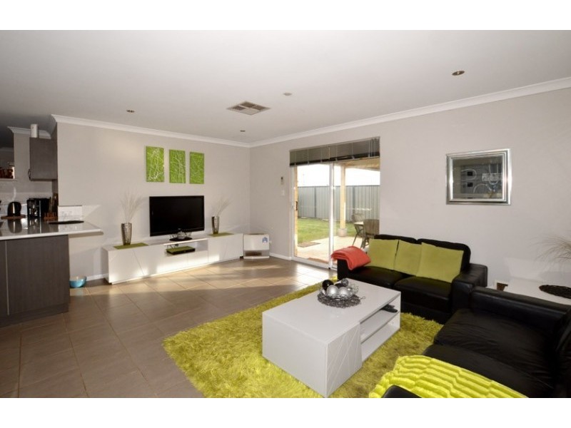 15 Eaton Way, Baldivis WA 6171