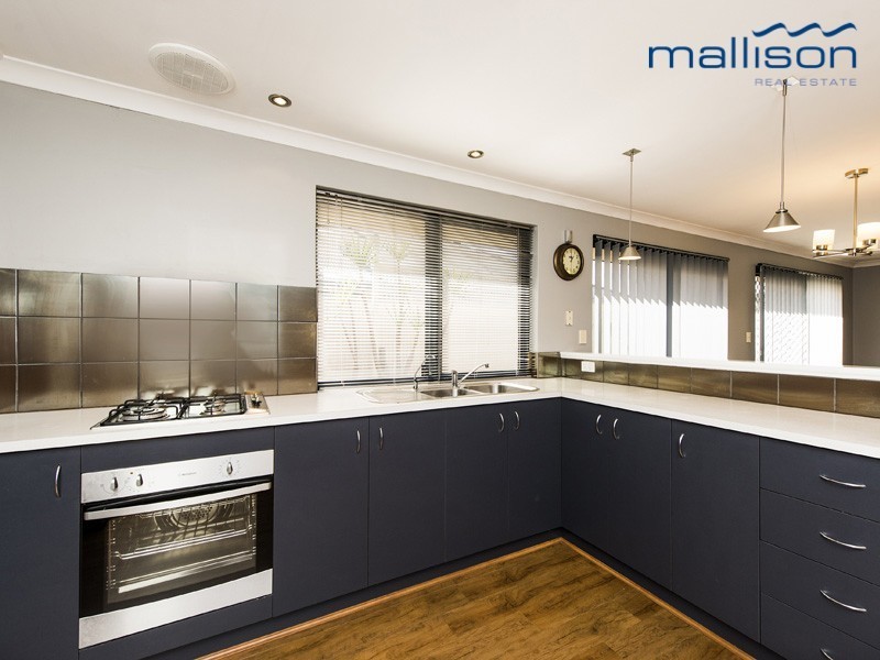 3 McKenzie Corner, Bertram WA 6167