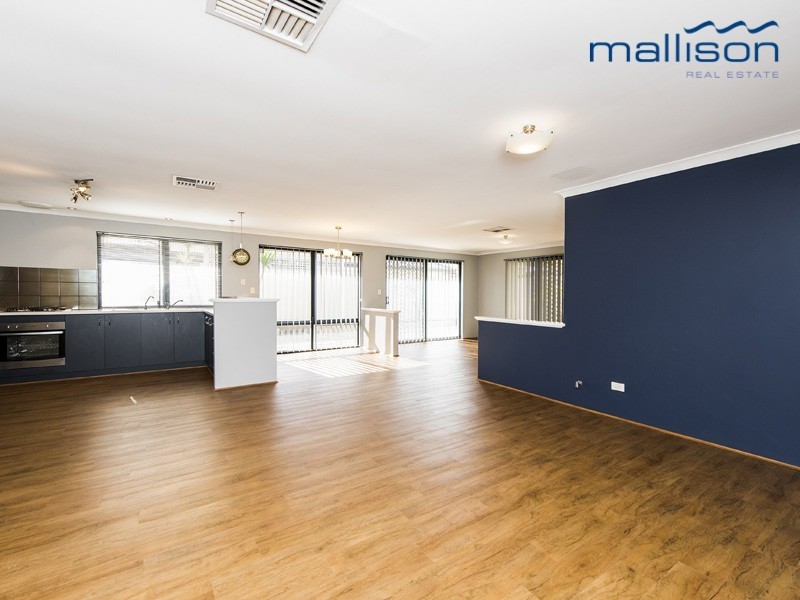 3 McKenzie Corner, Bertram WA 6167