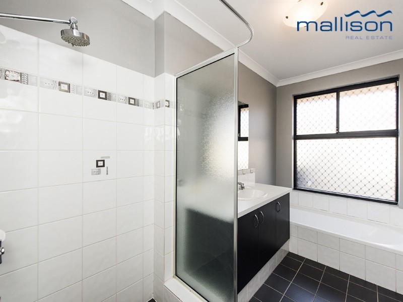 3 McKenzie Corner, Bertram WA 6167