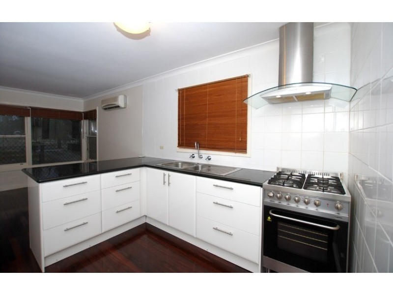 5 Hagart Way, Lockridge WA 6054