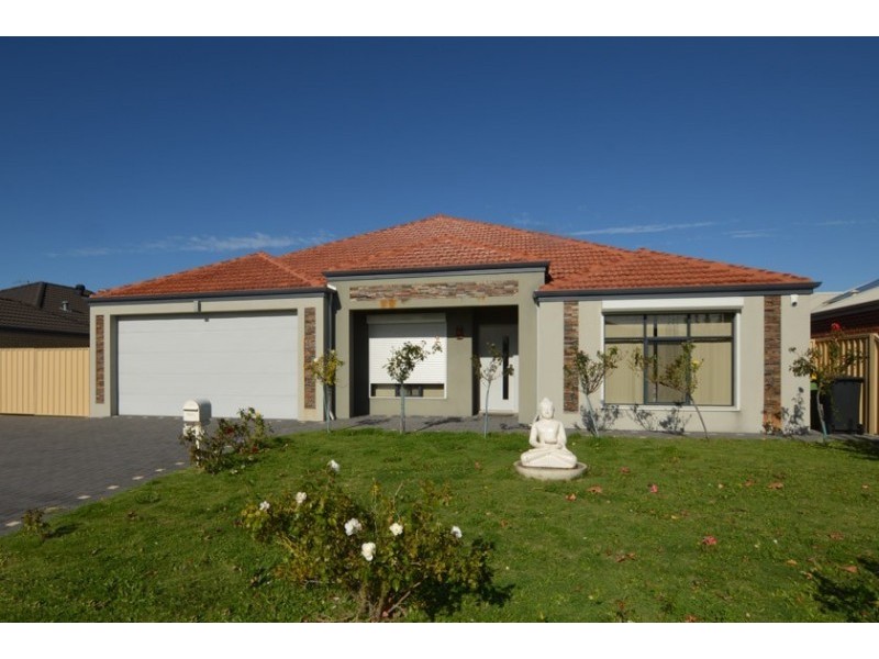 284 Fraser Road North, Canning Vale WA 6155