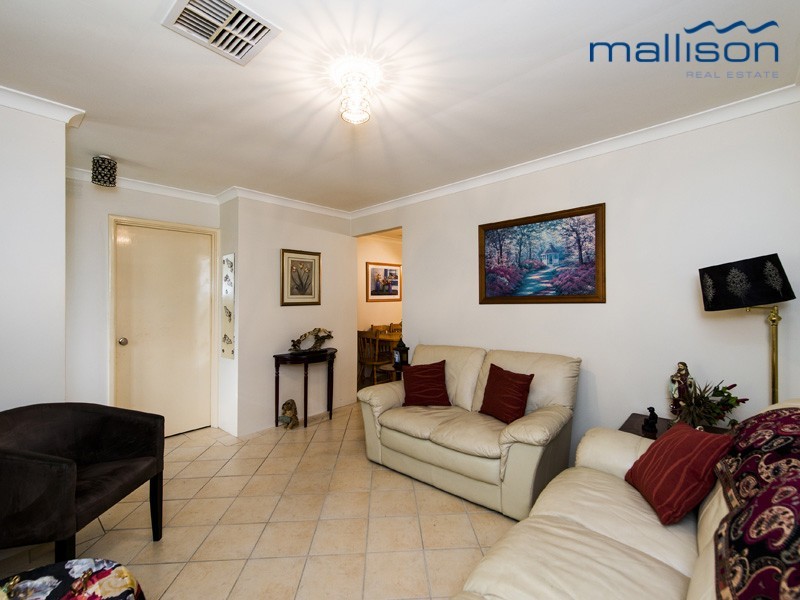 10 Firefalls Close, Huntingdale WA 6110