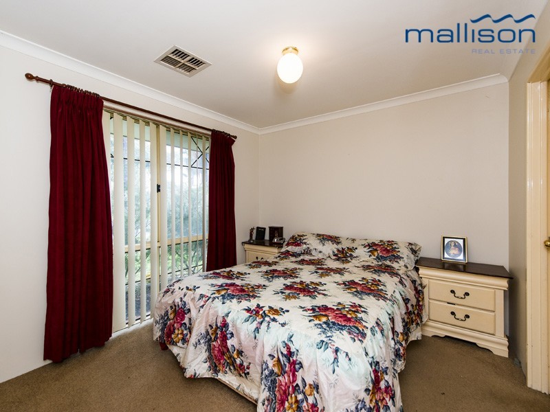 10 Firefalls Close, Huntingdale WA 6110