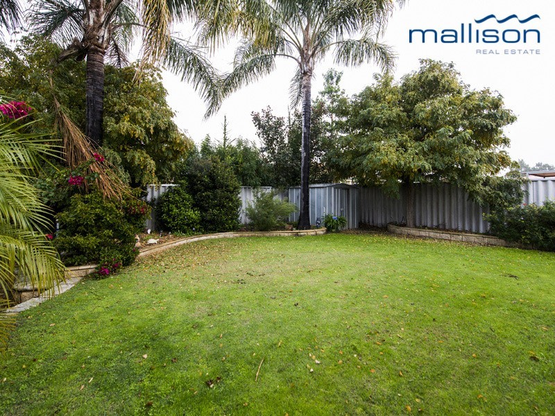 10 Firefalls Close, Huntingdale WA 6110