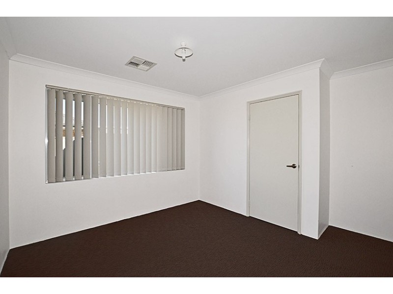 25 Archdale Loop, Piara Waters WA 6112