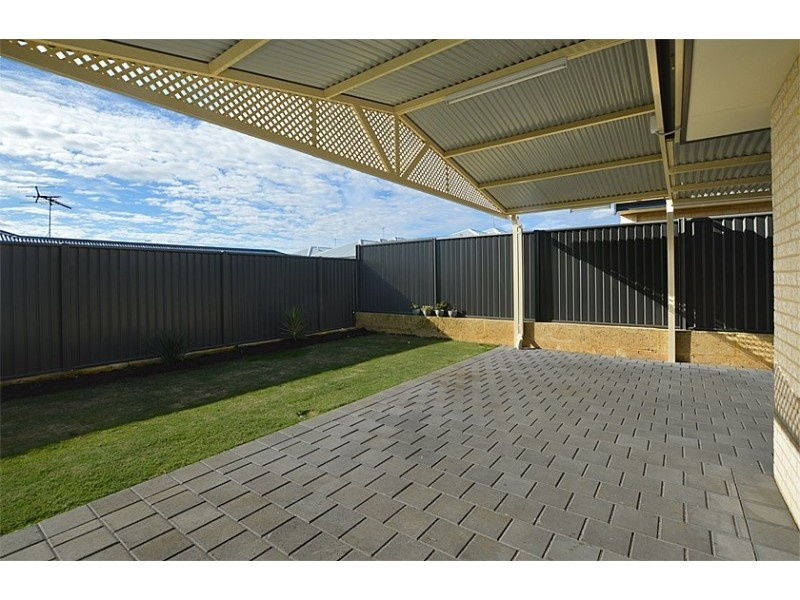 1 Greenock Road, Baldivis WA 6171