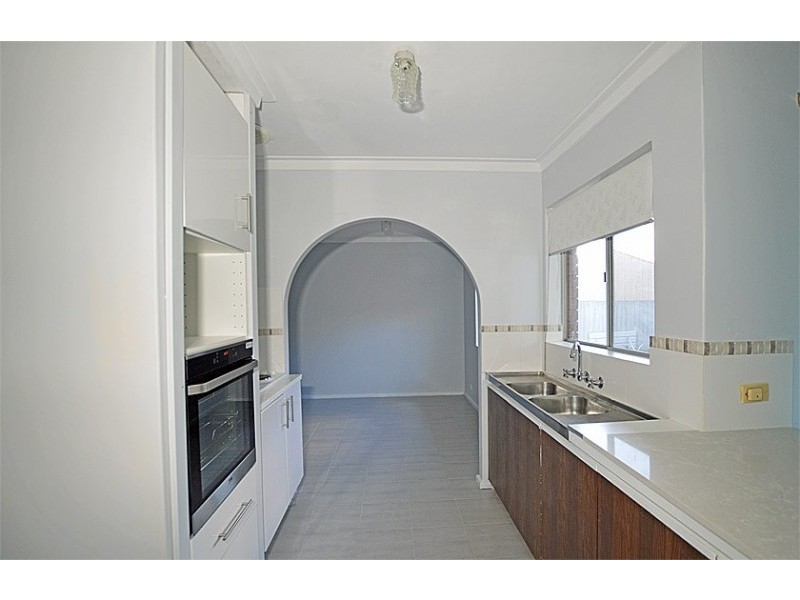 10 Plover Drive, Willetton WA 6155