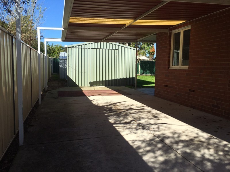 24 Neilson Avenue, Armadale WA 6112