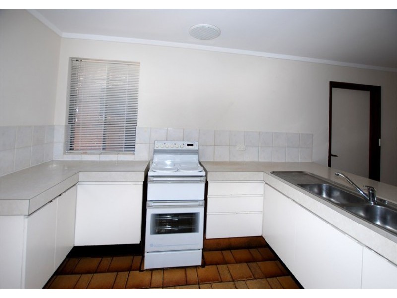 3 Hogarth Way, Bateman WA 6150