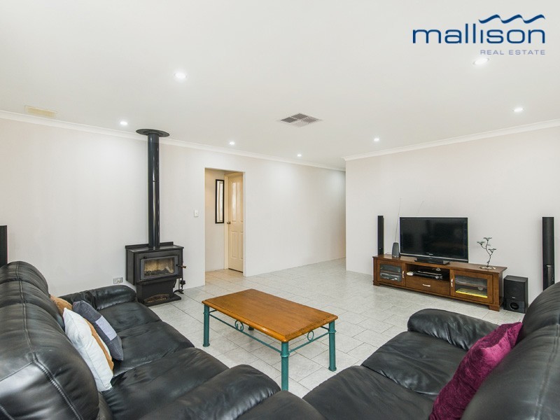 9 Judges Court, Huntingdale WA 6110