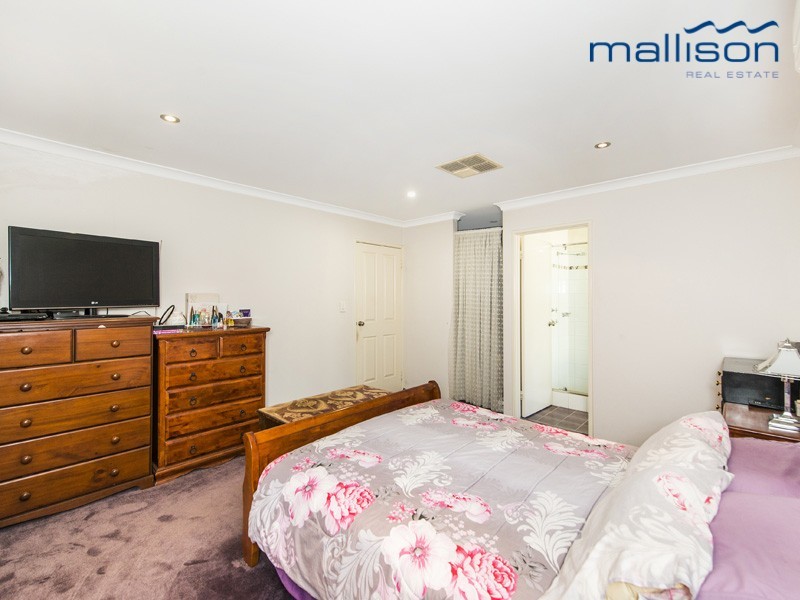 9 Judges Court, Huntingdale WA 6110