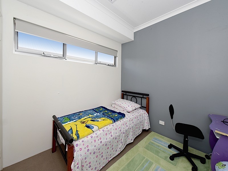 34 Goldfields Street, Wandi WA 6167