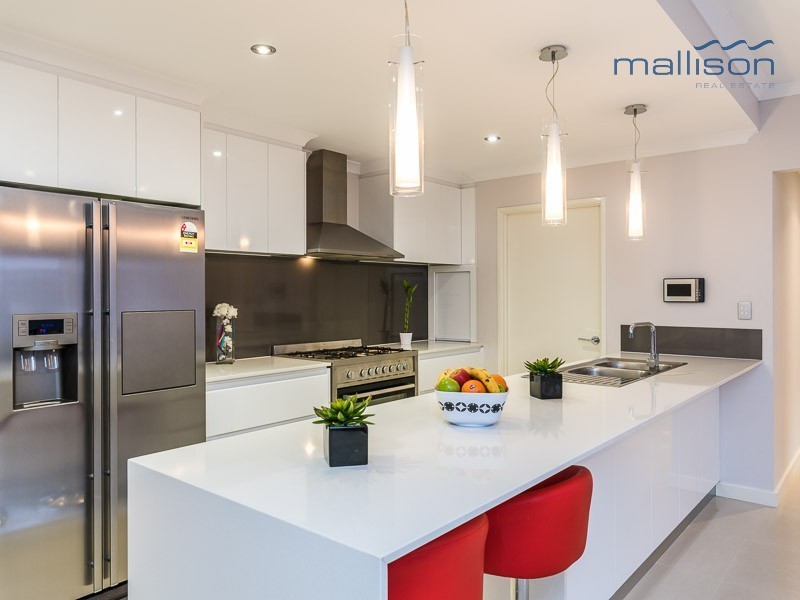 122 Mason Road, Piara Waters WA 6112