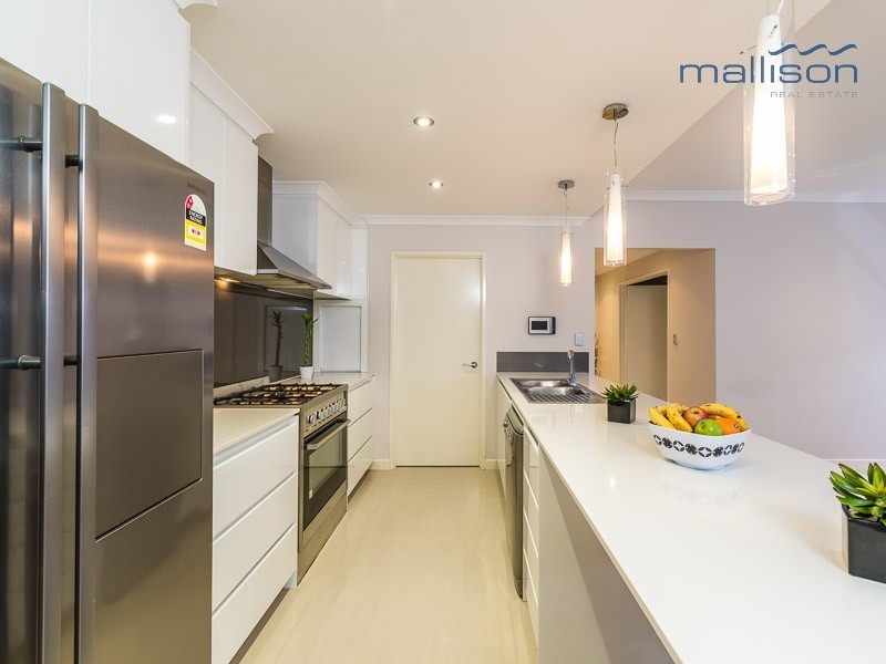 122 Mason Road, Piara Waters WA 6112