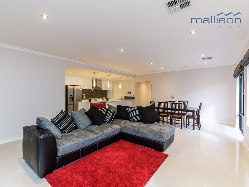 122 Mason Road, Piara Waters WA 6112