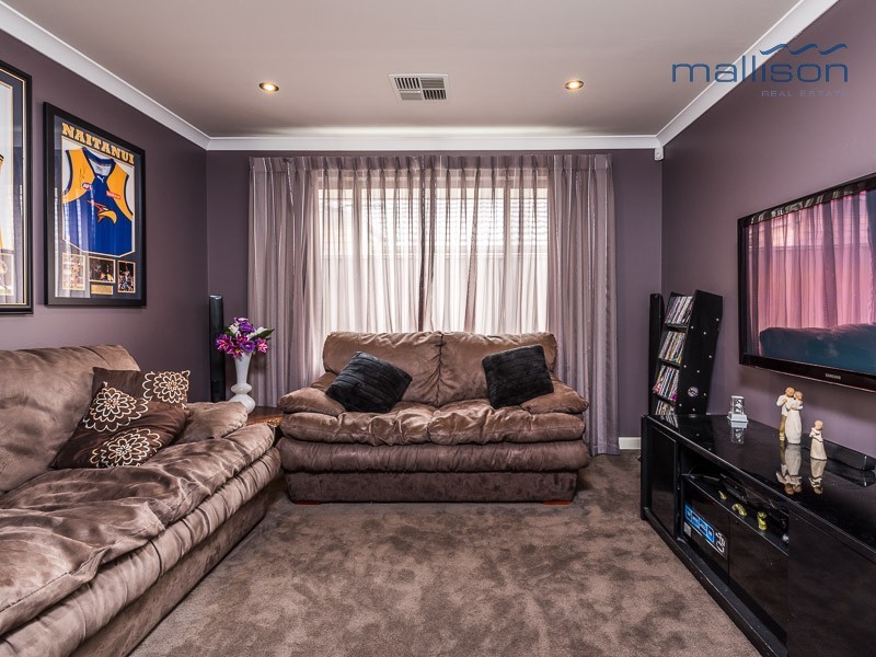 122 Mason Road, Piara Waters WA 6112