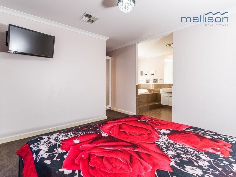 122 Mason Road, Piara Waters WA 6112