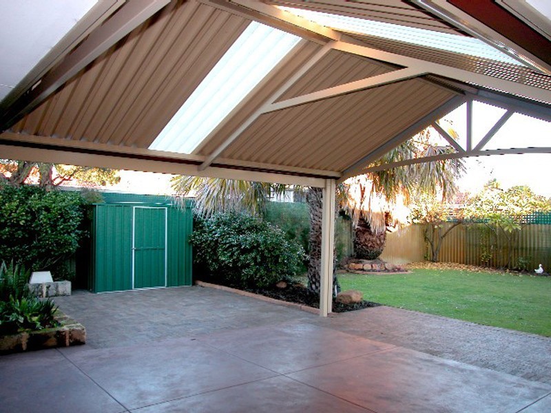 15 Silvertop Terrace, Willetton WA 6155