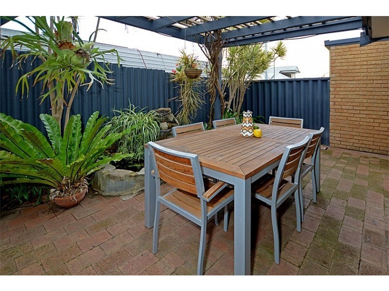 B/36 Harris Street, Bicton WA 6157