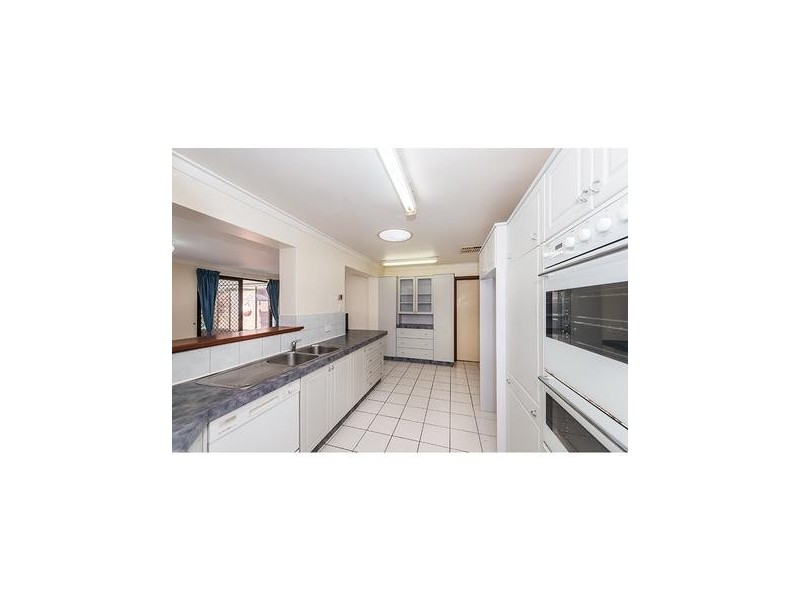 27 Duff Road, Riverton WA 6148