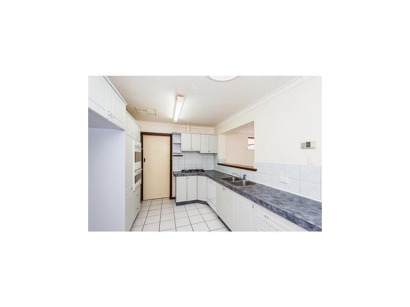 27 Duff Road, Riverton WA 6148