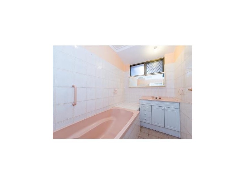 27 Duff Road, Riverton WA 6148