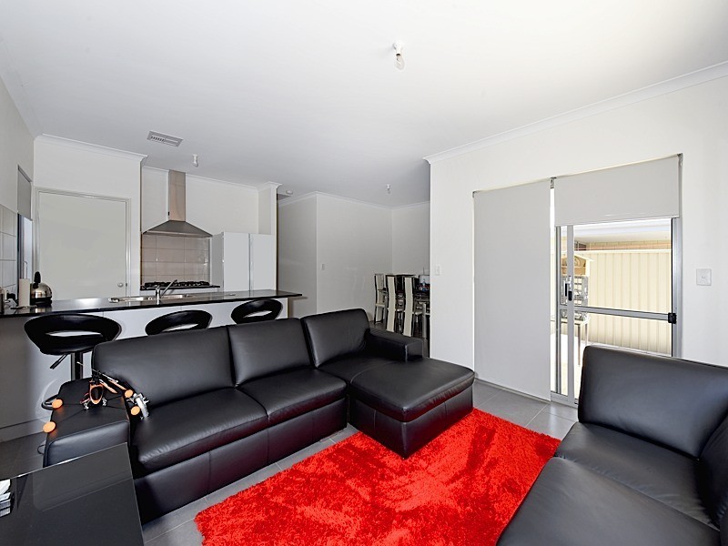 34 Goldfields Loop, Wandi WA 6167