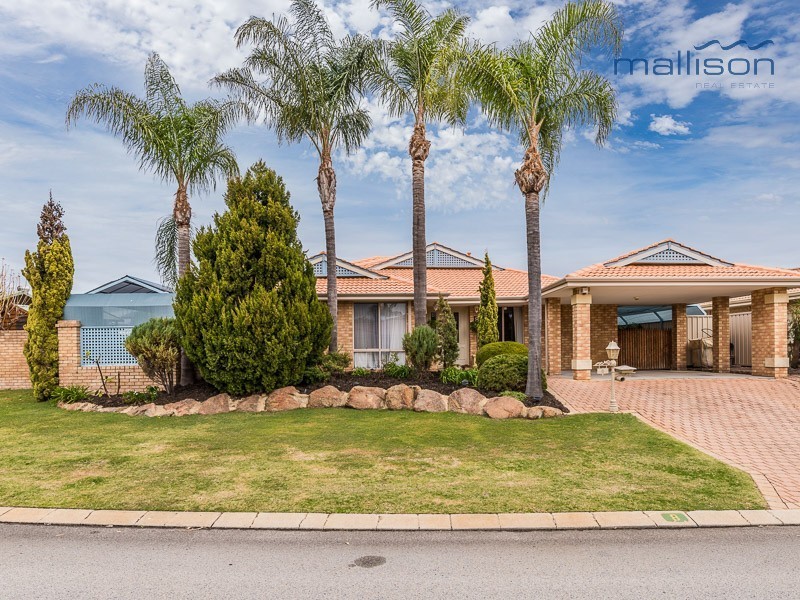 8 Tipuana Place, Thornlie WA 6108