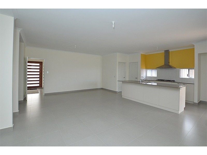 3 Bellingham Parade, Wellard WA 6170