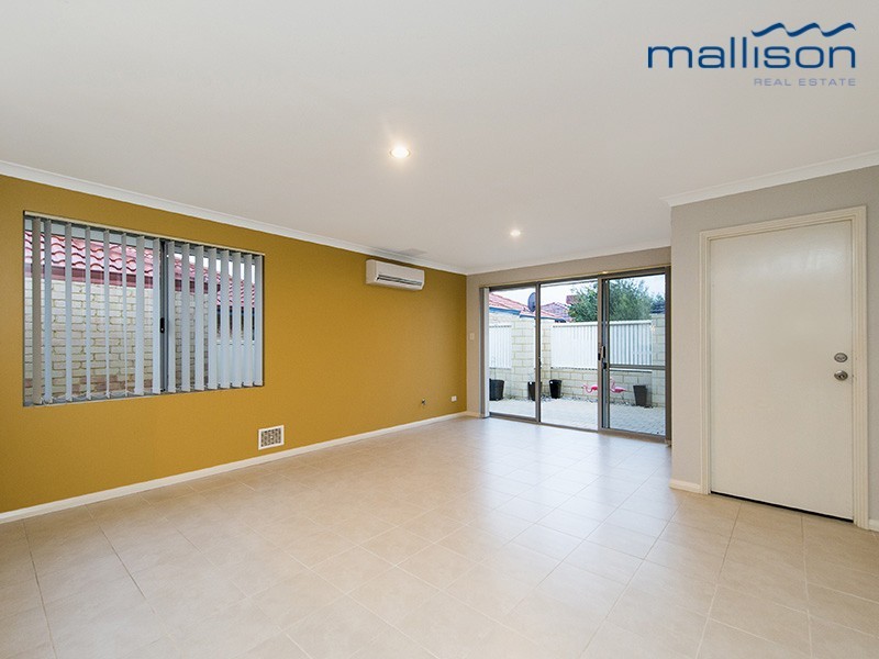 1/20 Fraser Road North, Canning Vale WA 6155