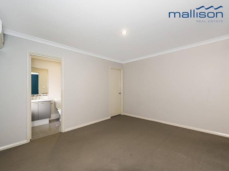 1/20 Fraser Road North, Canning Vale WA 6155