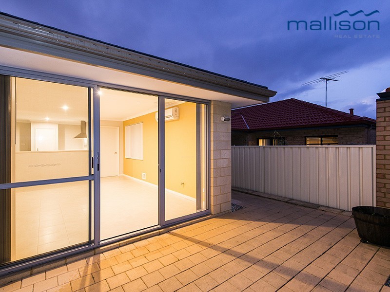 1/20 Fraser Road North, Canning Vale WA 6155