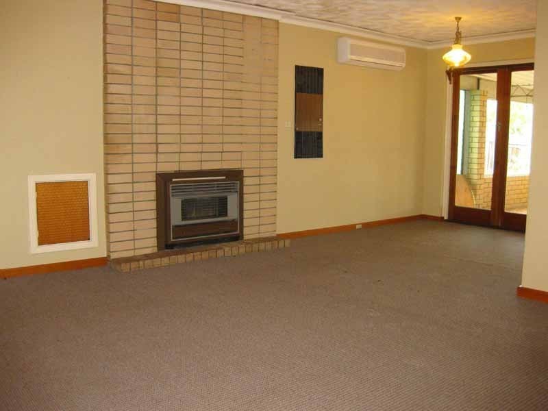 71 Reynolds Road, Forrestfield WA 6058