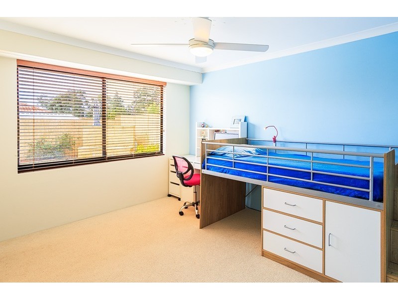 124 Dumbarton Road, Canning Vale WA 6155