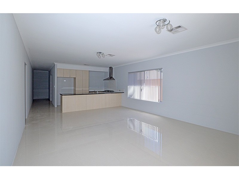 18A Hicks Road, Kelmscott WA 6111
