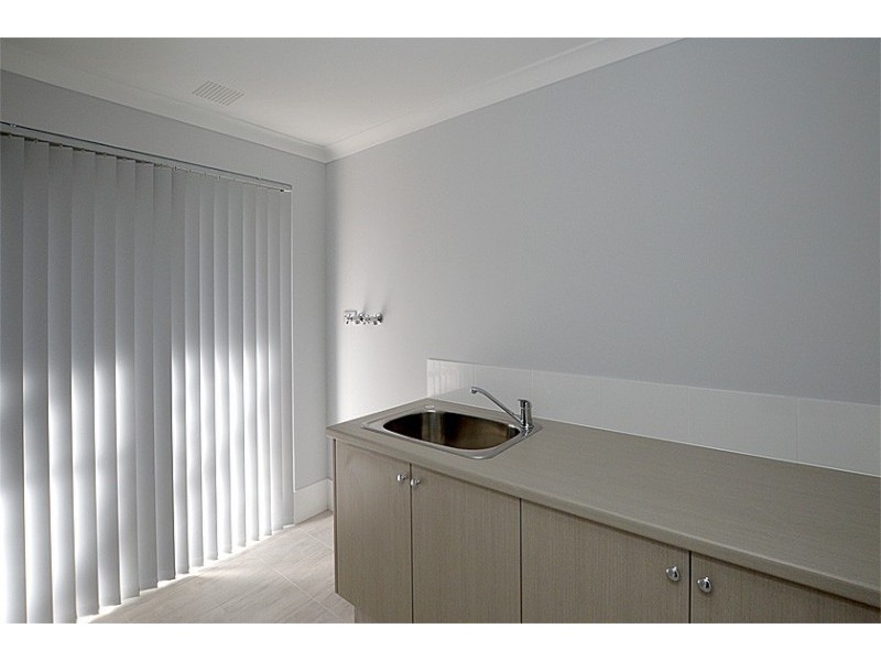 18B Hicks Road, Kelmscott WA 6111