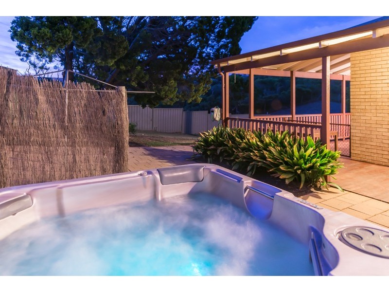 10 Jade Court, Singleton WA 6175