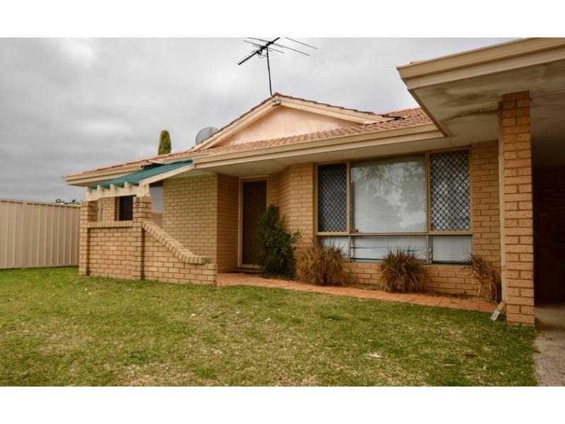 5 Parilla Court, Greenfields WA 6210