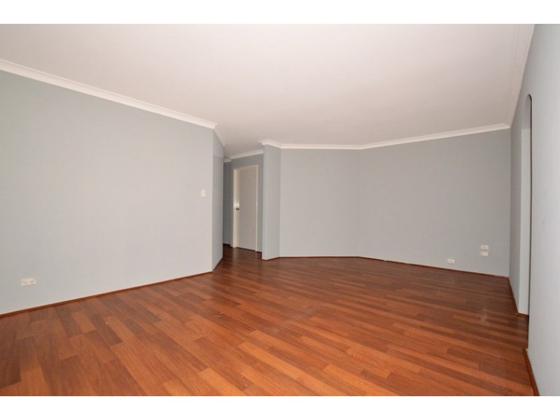 5 Parilla Court, Greenfields WA 6210