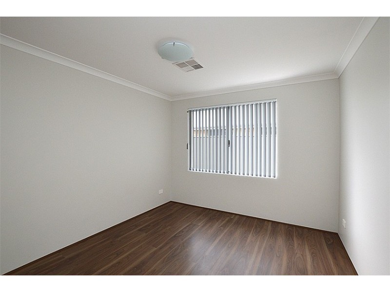 58 Tiliqua Crescent, Wandi WA 6167