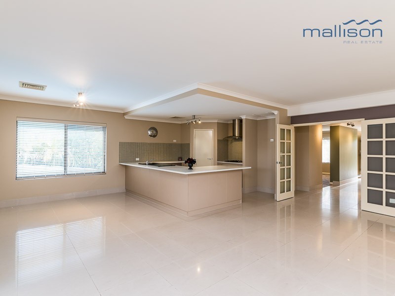 37 St Albans Promenade, Canning Vale WA 6155