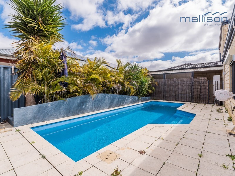 37 St Albans Promenade, Canning Vale WA 6155