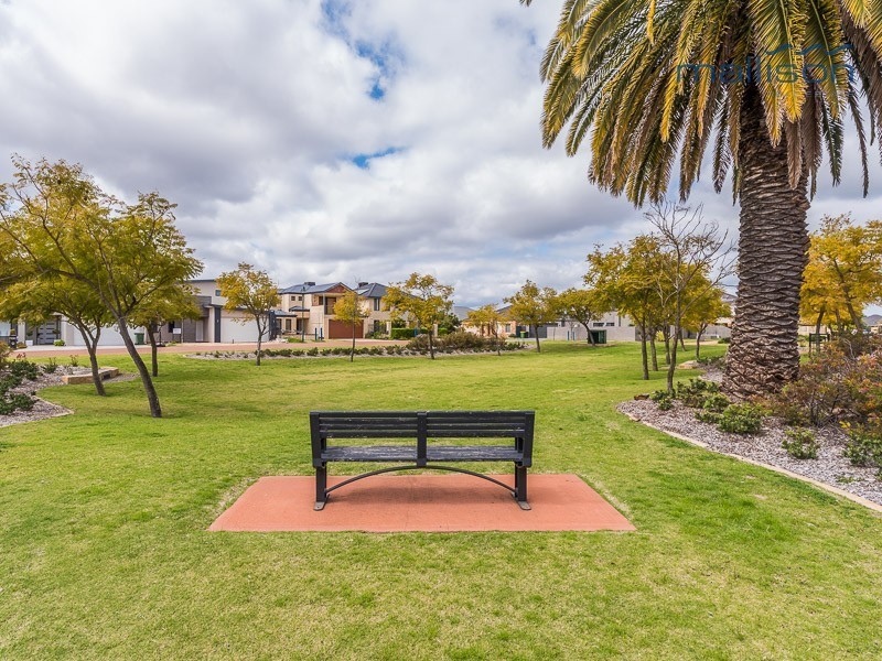 37 St Albans Promenade, Canning Vale WA 6155