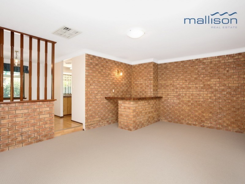 31 Findlay Road, Leeming WA 6149