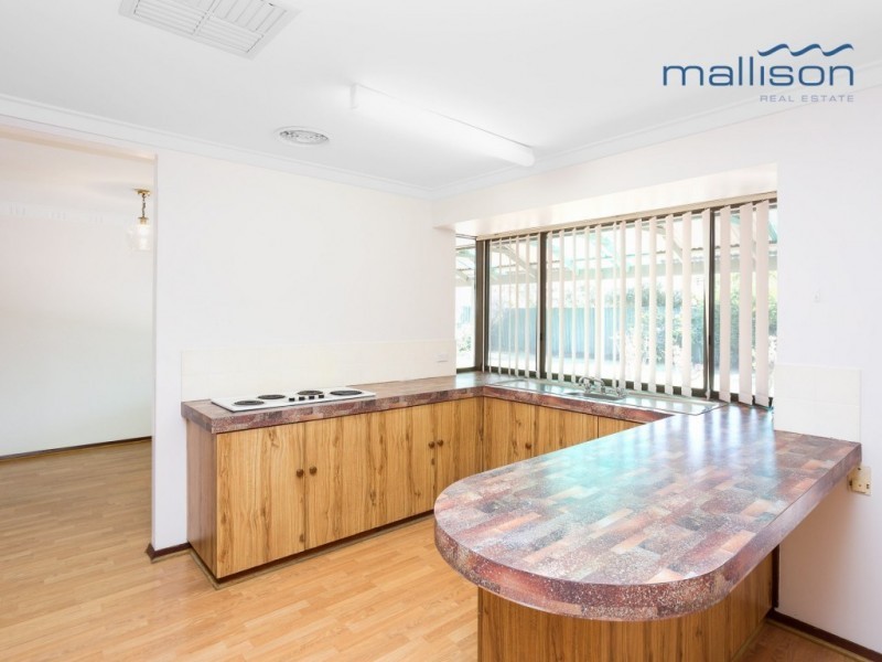 31 Findlay Road, Leeming WA 6149