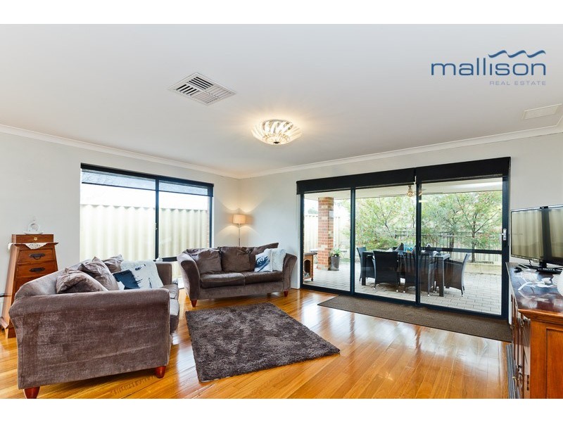 2 Crested Turn, Harrisdale WA 6112